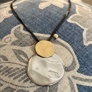 Chic Gold and Silver Pendant Necklace